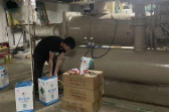 制冷压缩机多长时间换一次冷冻油？